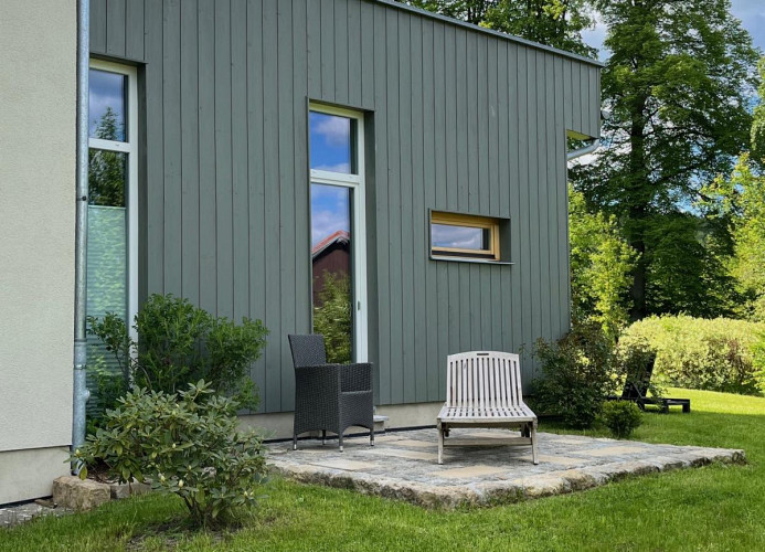 Die kleine Terrasse nach Osten